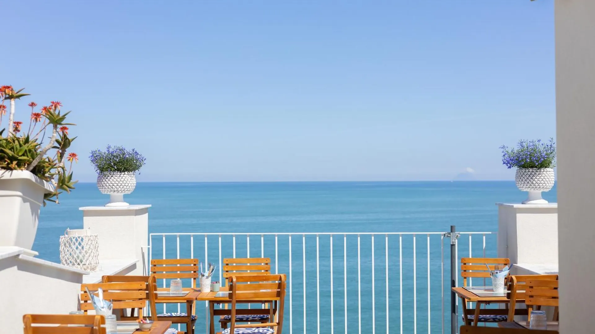 Casanova Rooms And Apartment To Rent Cefalú