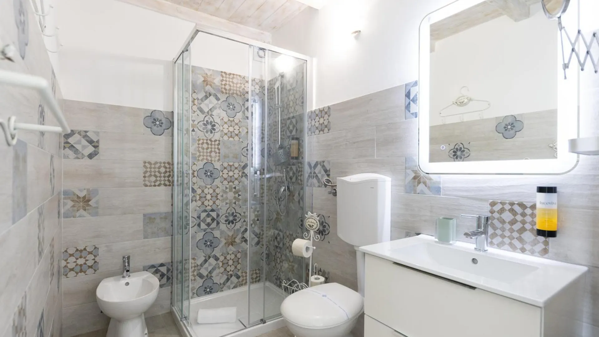 Casanova Rooms And Apartment To Rent Cefalú 3*,  Italia