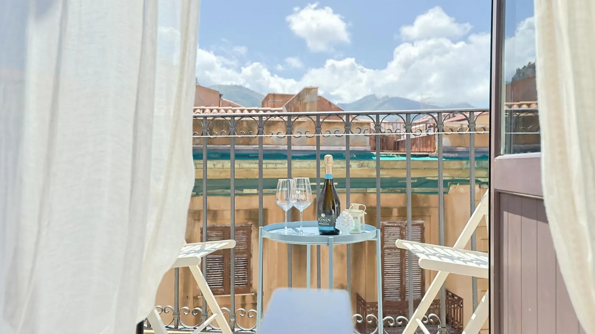Casanova Rooms And Apartment To Rent Cefalù Affittacamere